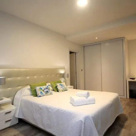 Camacho Iv - Mansion House Feriehus Arco da Calheta (Madeira)