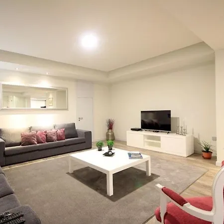 Feriehus Camacho Iv - Mansion House