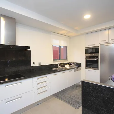 Camacho Iv - Mansion House Nyaraló Arco da Calheta